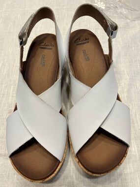 Clarks White Leather Crossover Slingback Sandals